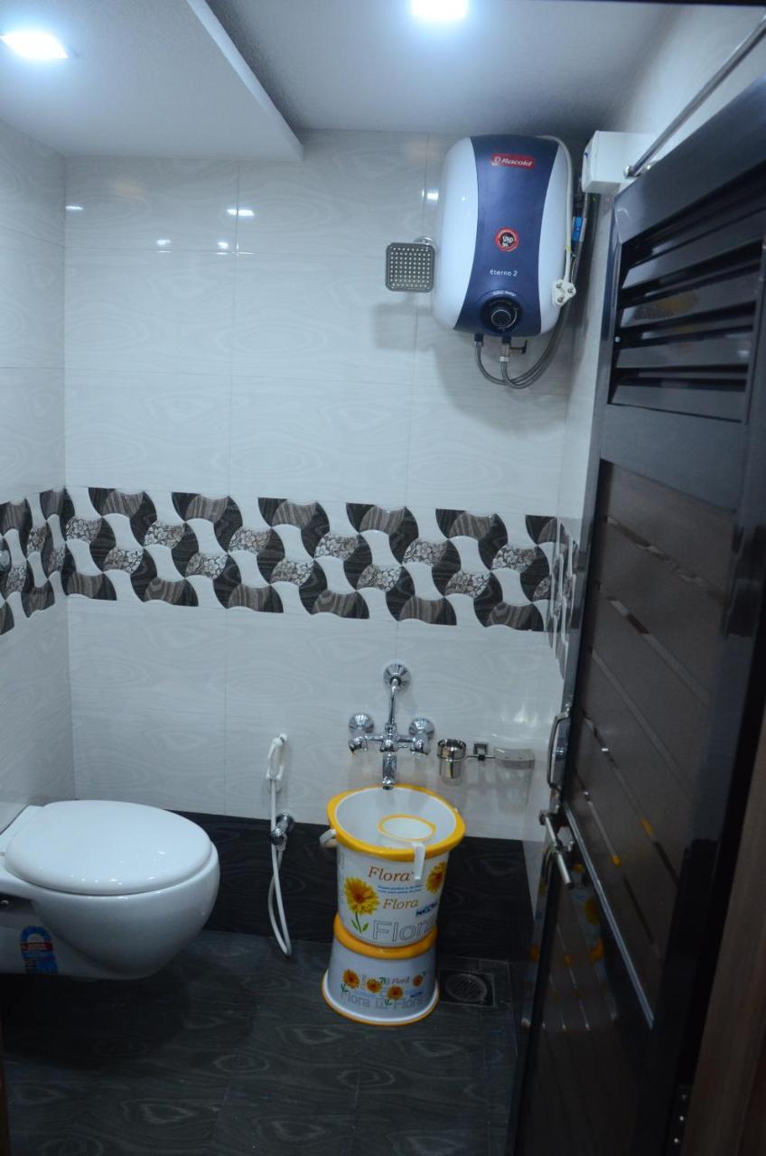 Hotel Ideal Vadodara Exterior photo
